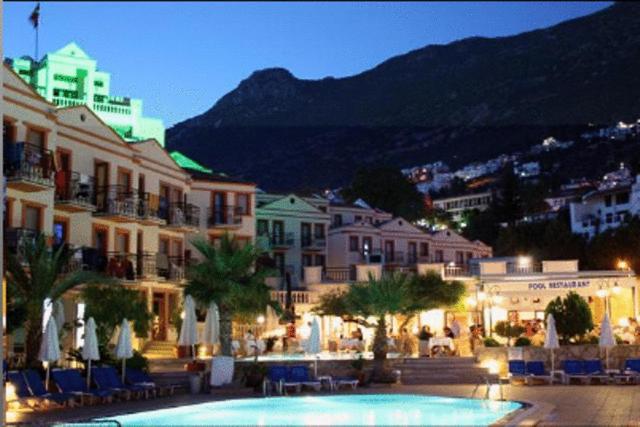 Hotel Pirat Καλκάν Εξωτερικό φωτογραφία